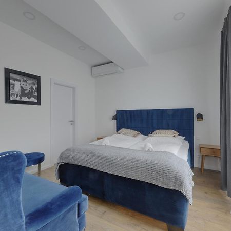 Shone Apartment Old Town 2 Bedroom Pressburg Exterior foto
